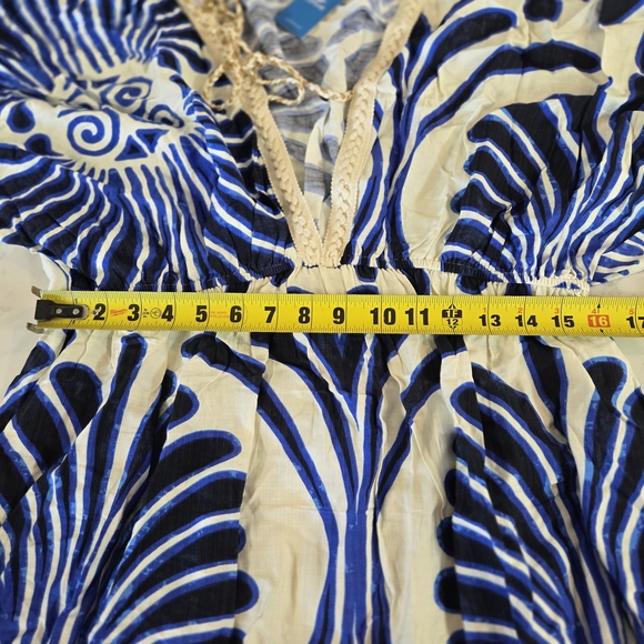 Cupshe Navy and Cream Patterned Maxi Dress - Picture 5 of 16